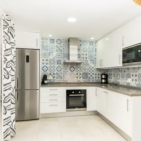Homes La Victoria Apartment *