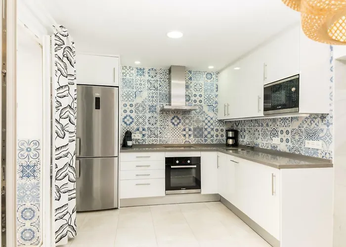 Homes La Victoria Appartement *